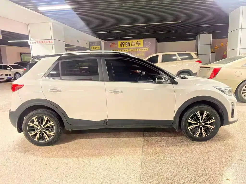Kia KX1 2022 — фото 4