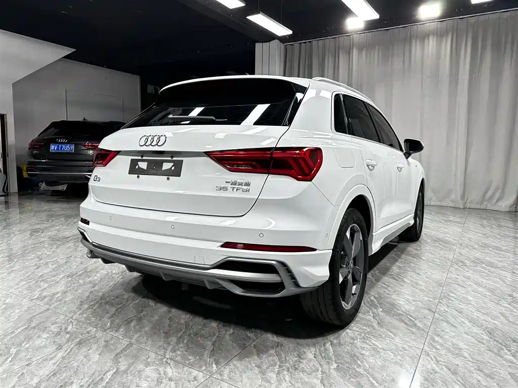 Audi Q3 2022