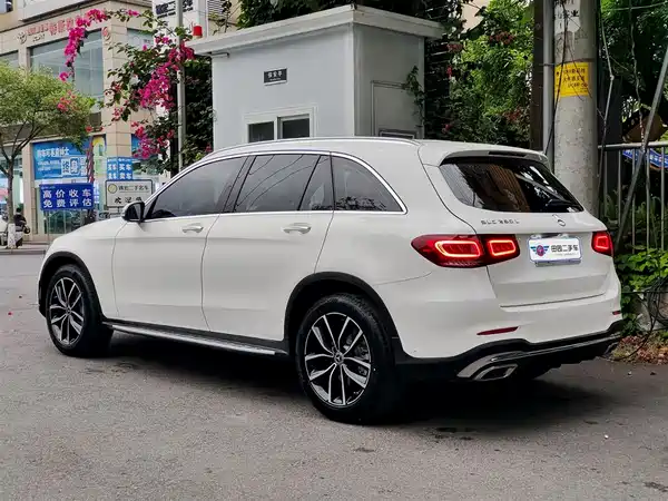 Mercedes-Benz GLC 2021