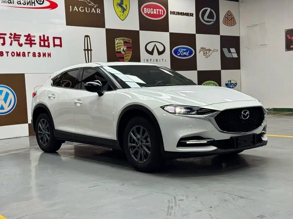 Mazda CX-4 2023