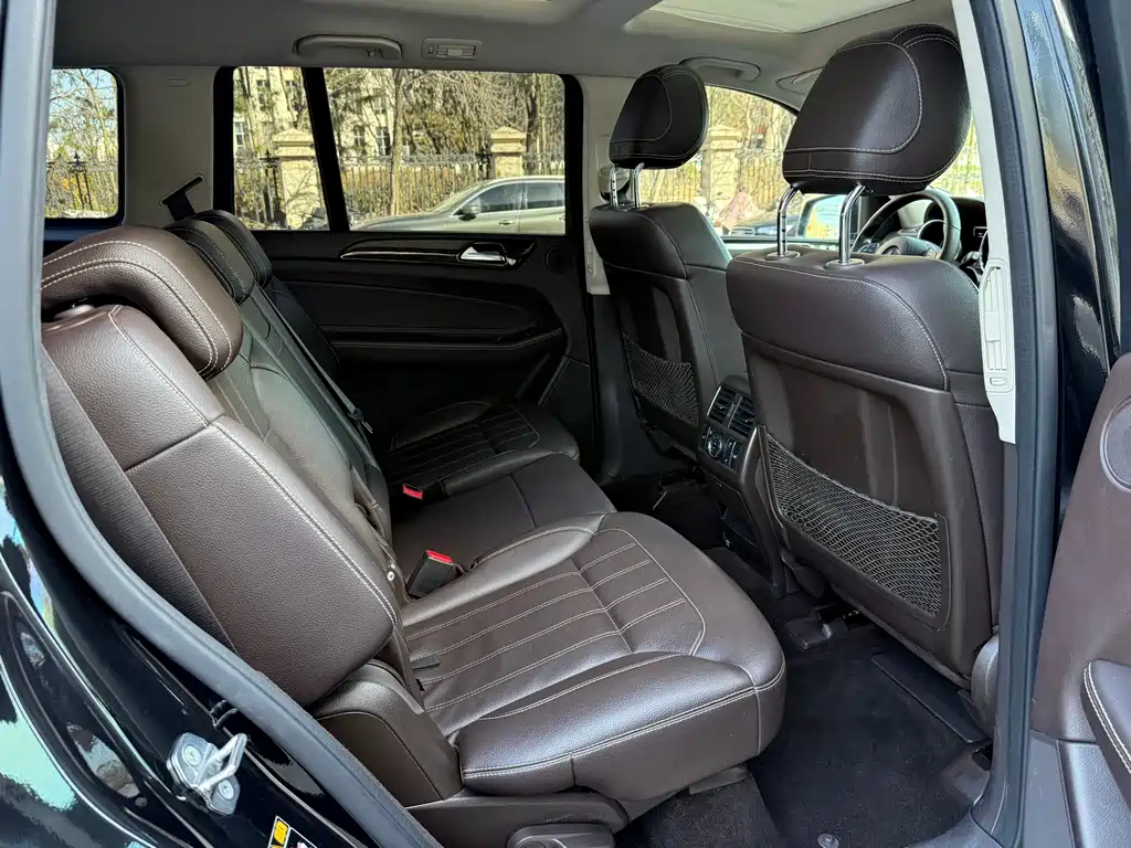 Mercedes-Benz GLS 2018 — фото 13