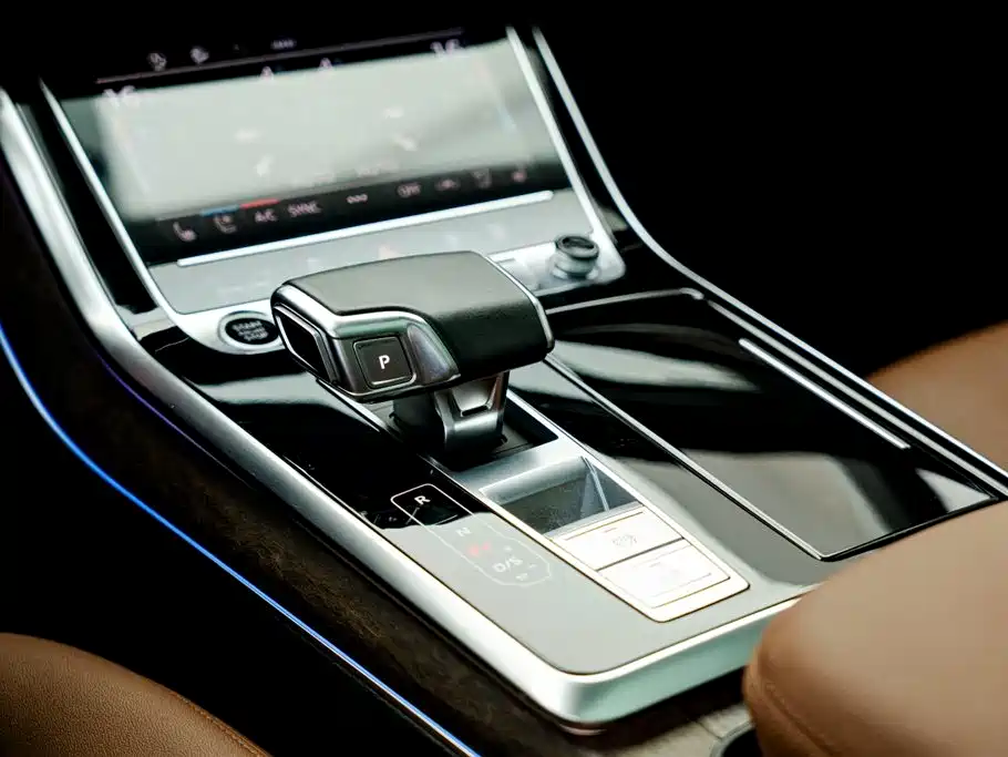 Audi Q7 2021 — фото 20