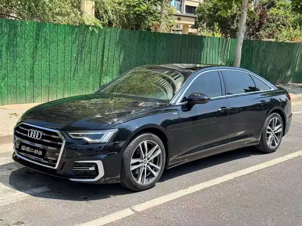 Audi A6L 2019 — фото 1
