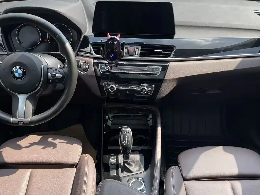 BMW X1 2020 — фото 11