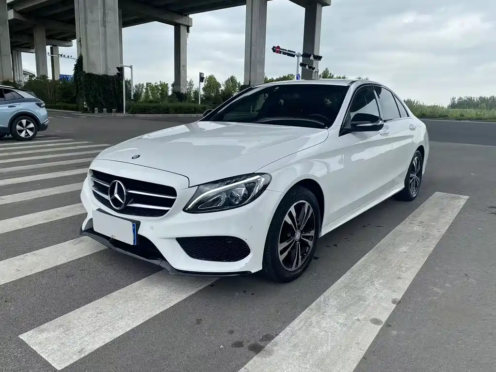 Mercedes-Benz C-Class 2017
