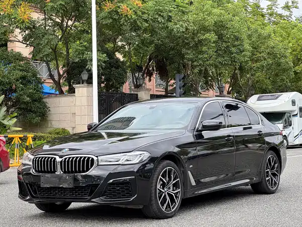 BMW 5 Series 2022