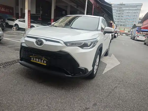 Toyota Frontlander 2022