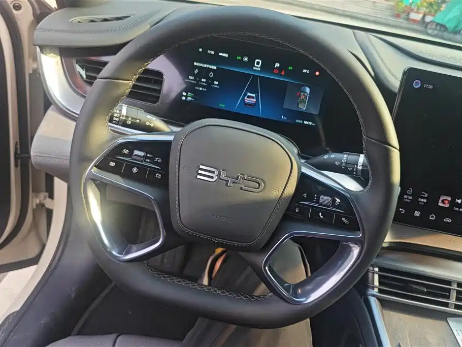 BYD Seal 07 DM-i 2025 — фото 14