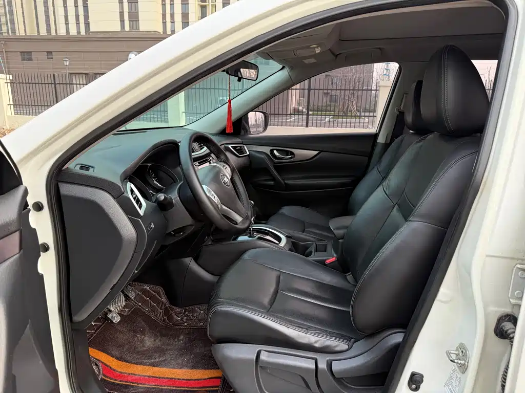 Nissan X-Trail 2015 — фото 4