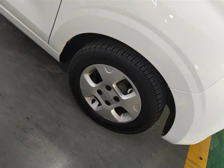 Roewe Clever 2022