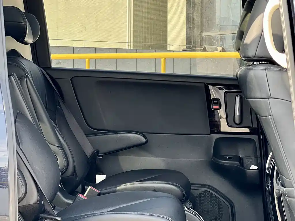 Honda Odyssey 2019 — фото 14