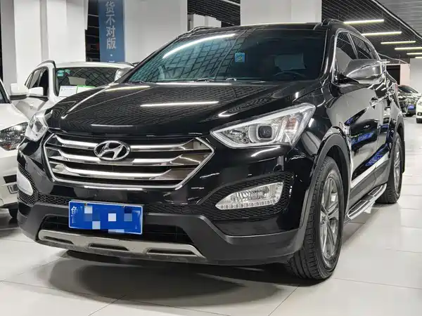 Hyundai Santa Fe 2015