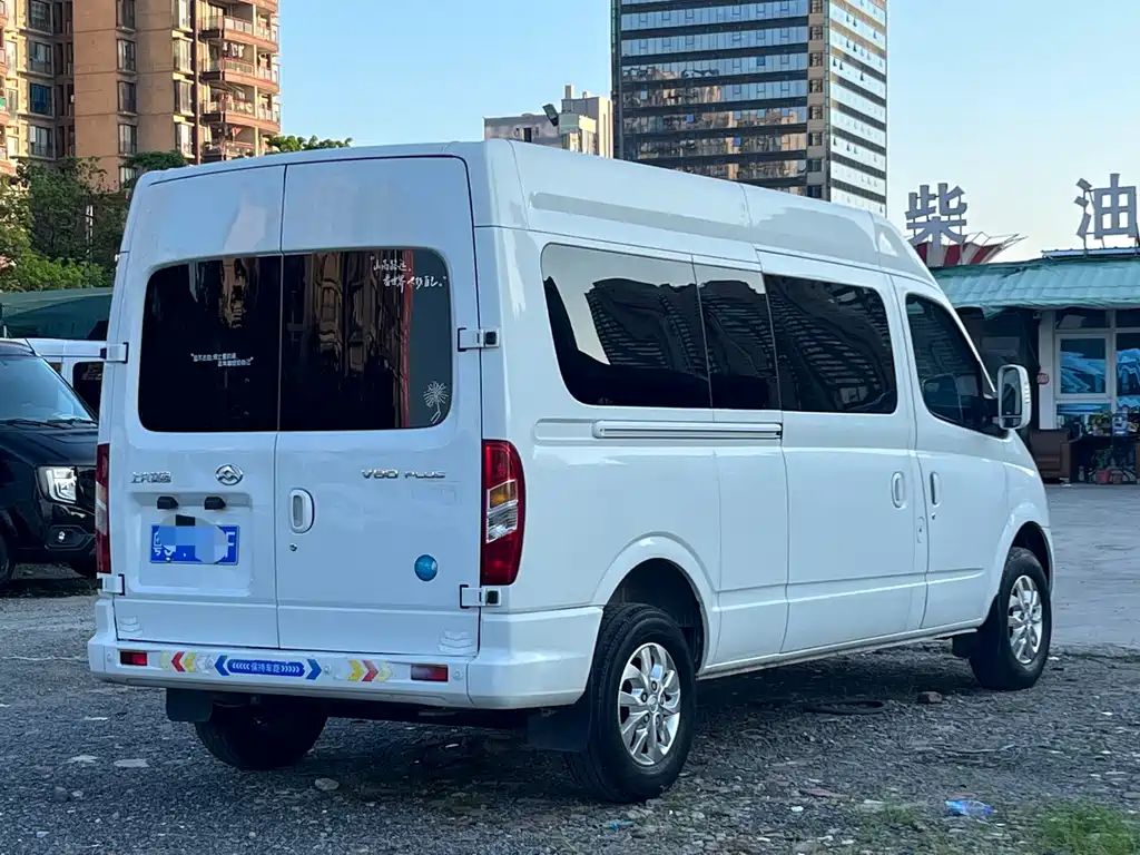 Maxus V80 2023