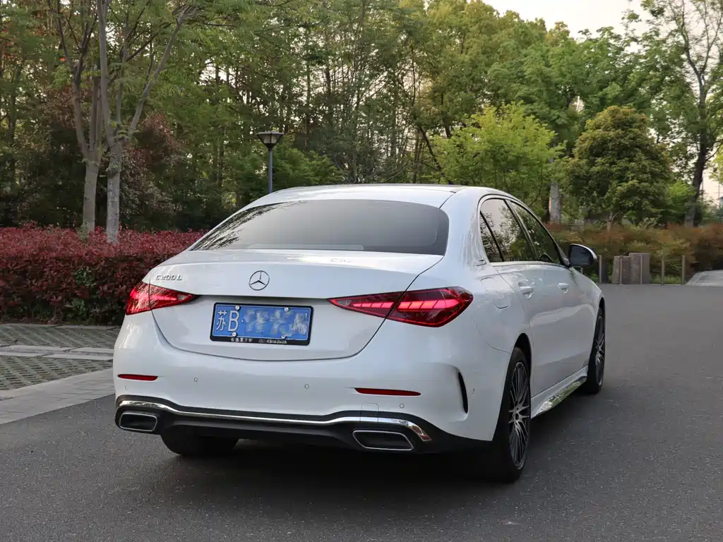 Mercedes-Benz C-Class 2023 — фото 2