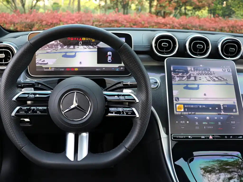 Mercedes-Benz C-Class 2023 — фото 17