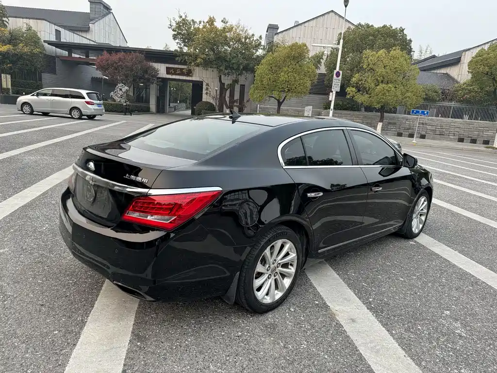 Buick LaCrosse 2015 — фото 4