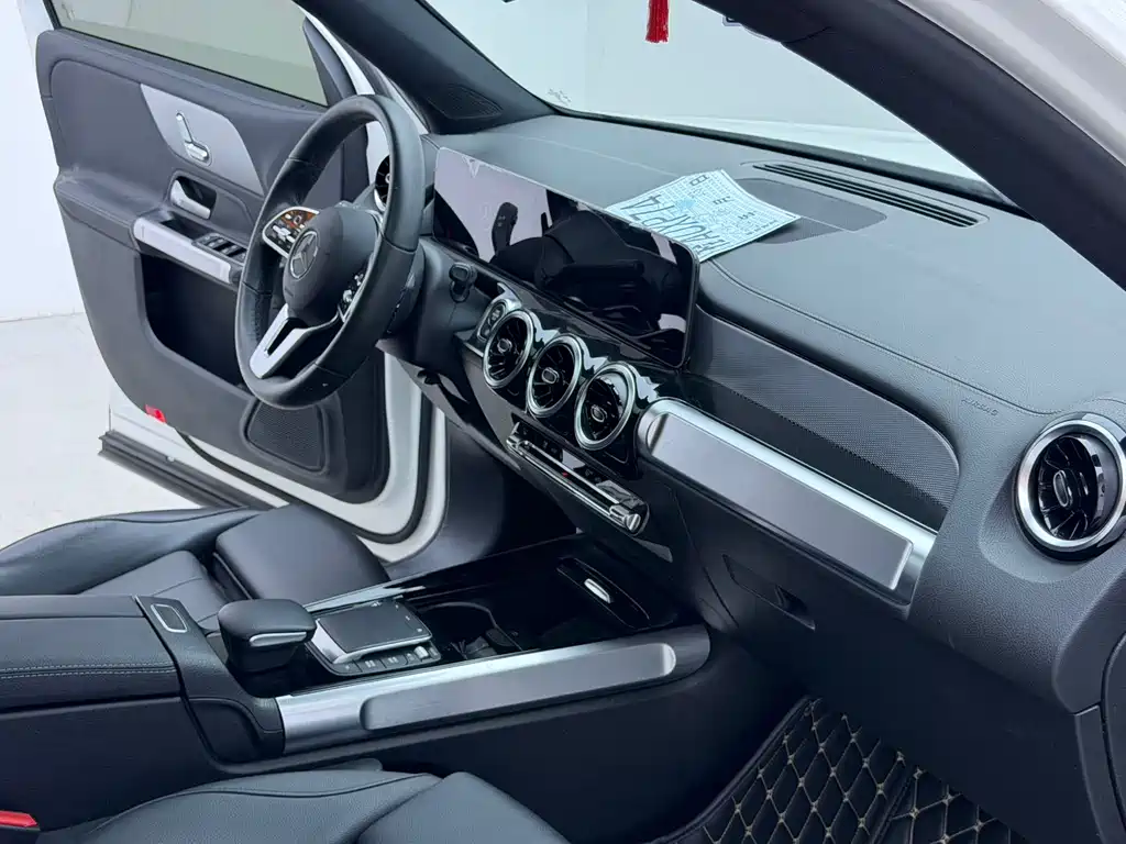 Mercedes-Benz GLB 2021 — фото 14
