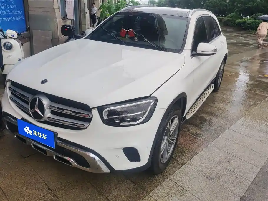 Mercedes-Benz GLC 2021