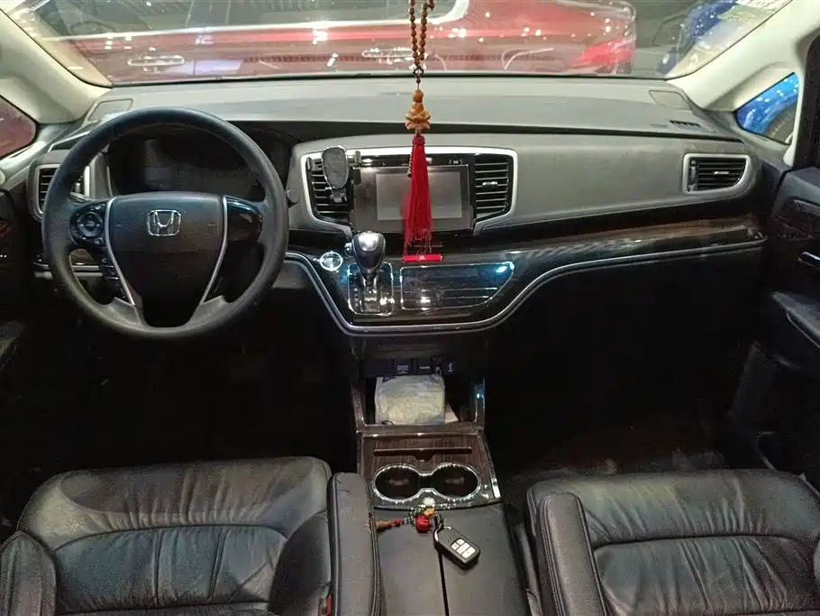 Honda Odyssey 2019 — фото 12