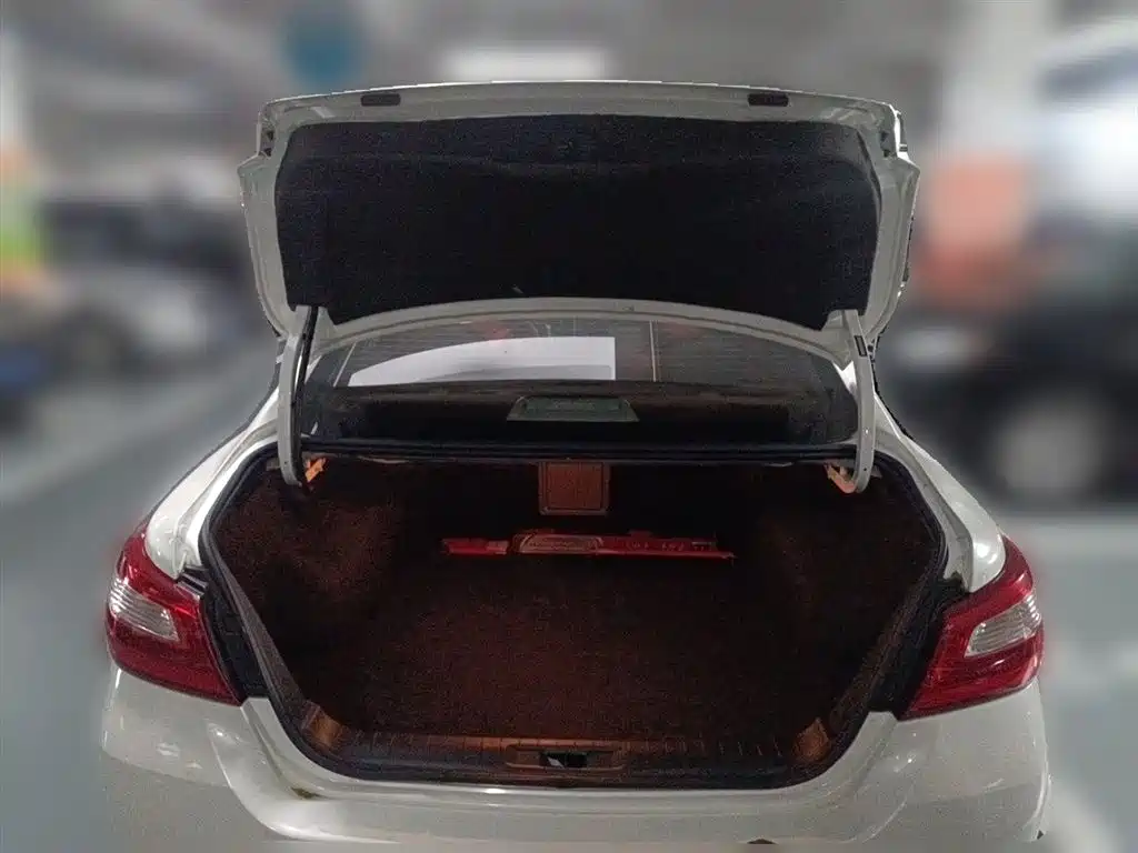 Nissan Teana 2017 — фото 10