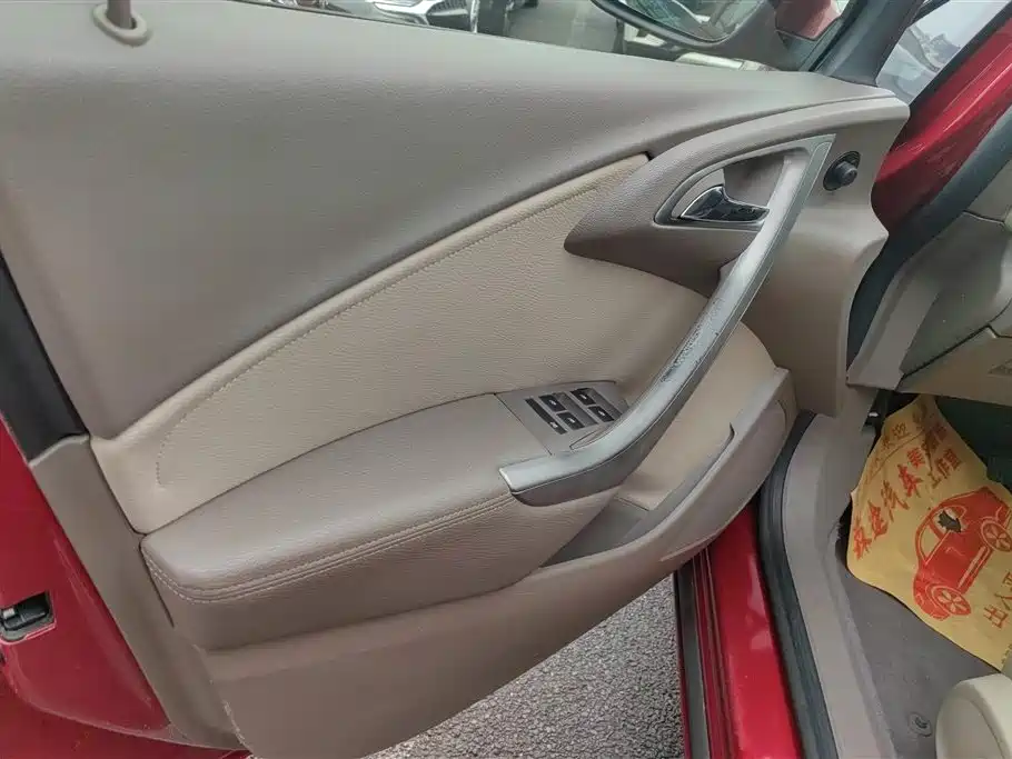 Buick Excelle 2014