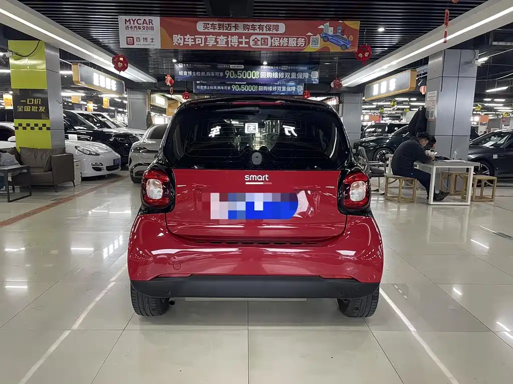 smart Fortwo 2018 — фото 3