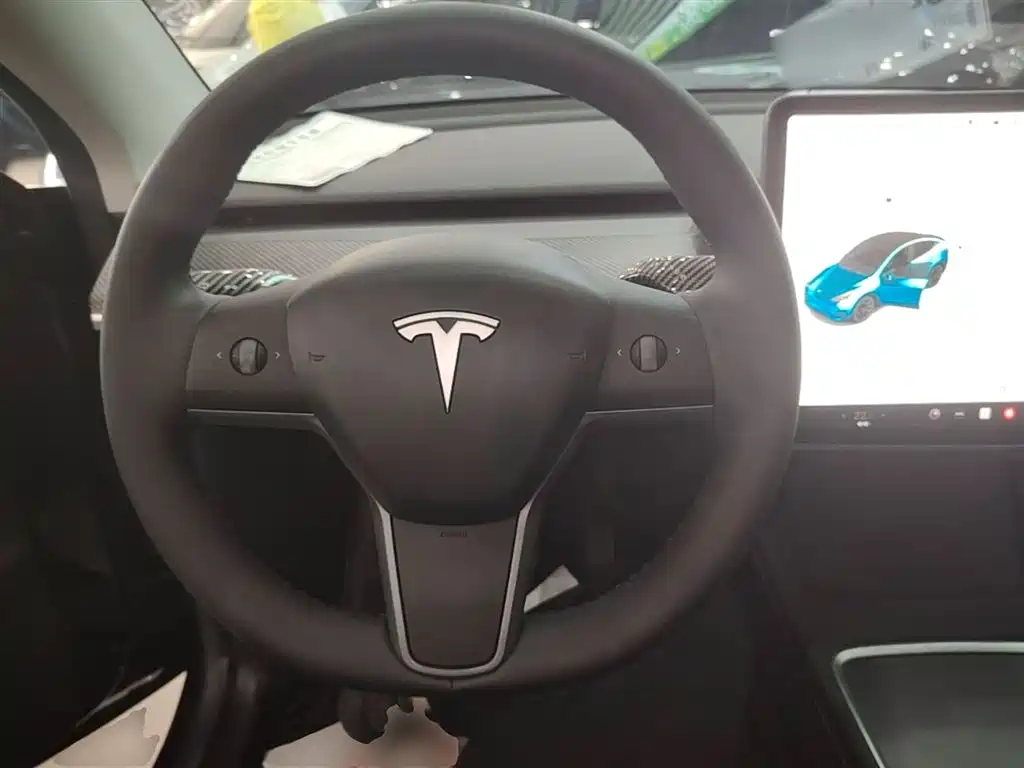 Tesla Model Y 2023 — фото 11