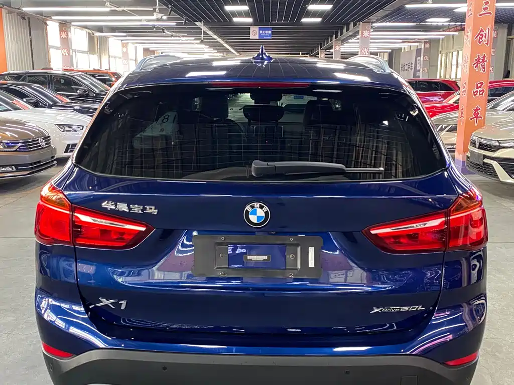 BMW X1 2019 — фото 6