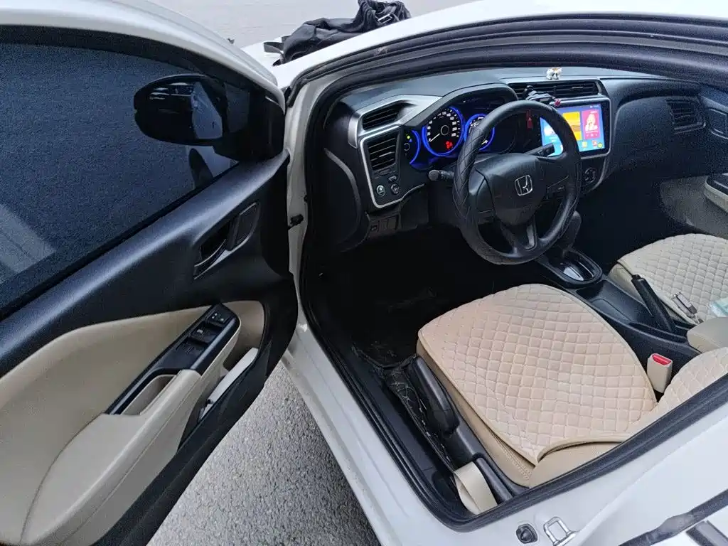 Honda City 2018 — фото 17
