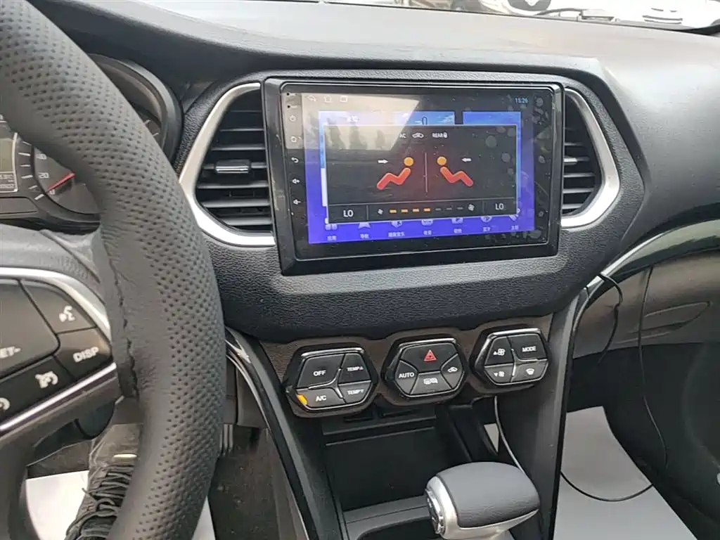GAC Motor Trumpchi GS4 2018 — фото 13