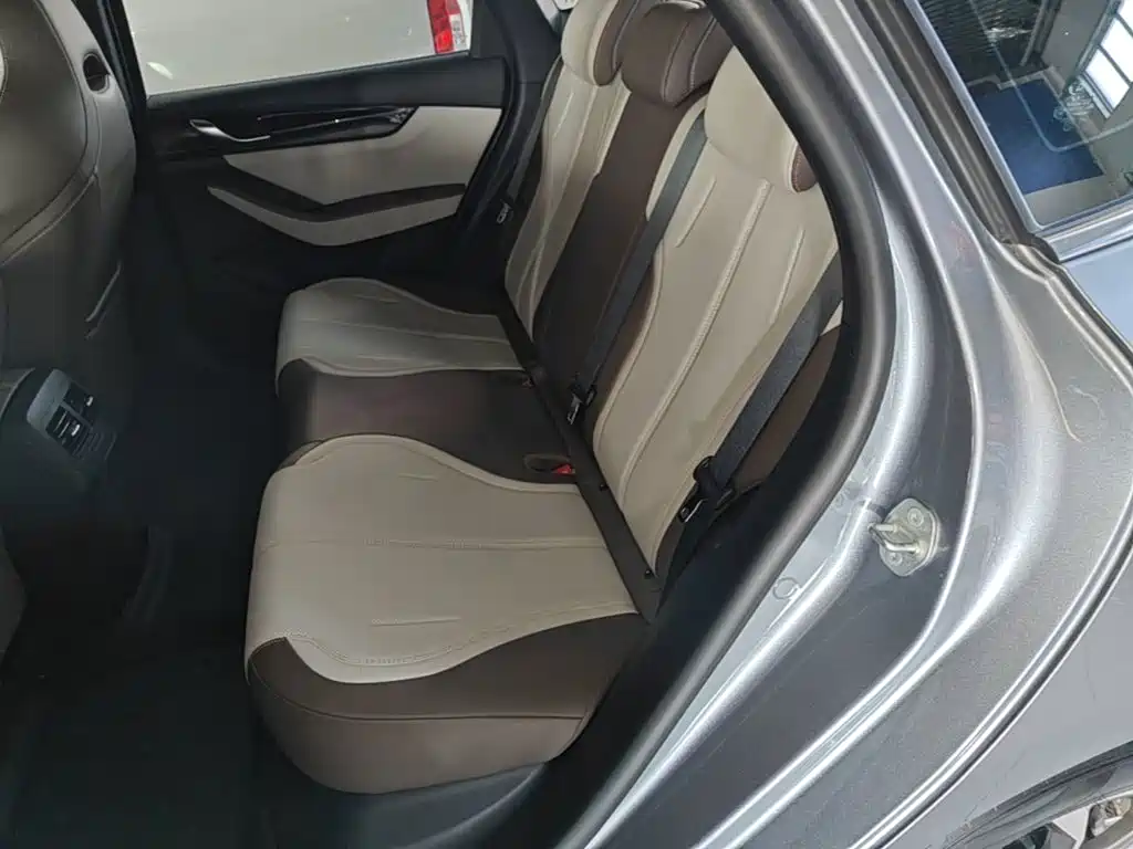 BYD Qin PLUS 2025 — фото 17