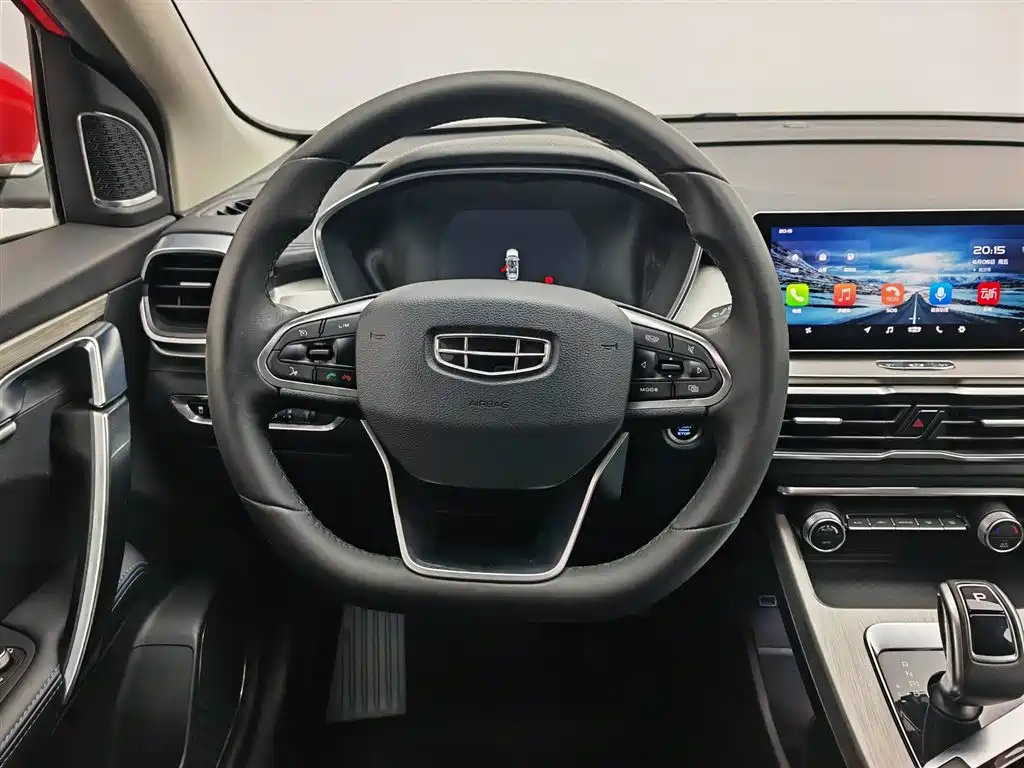 Geely Binyue NEV 2020 — фото 11