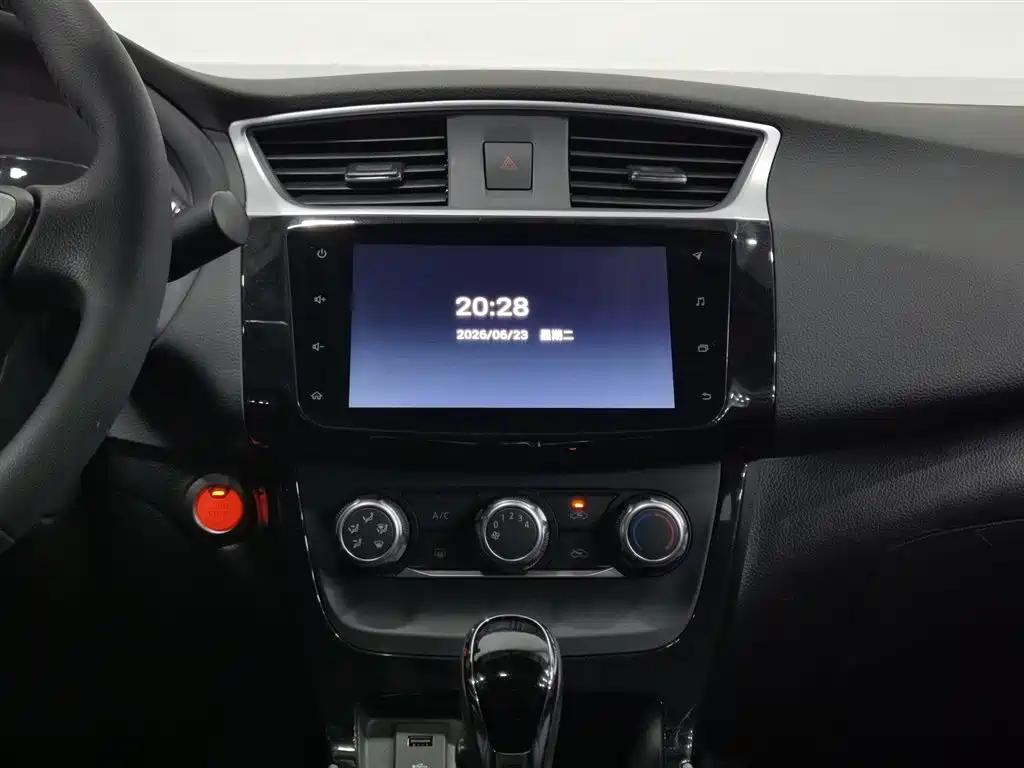Nissan Sylphy 2019 — фото 12