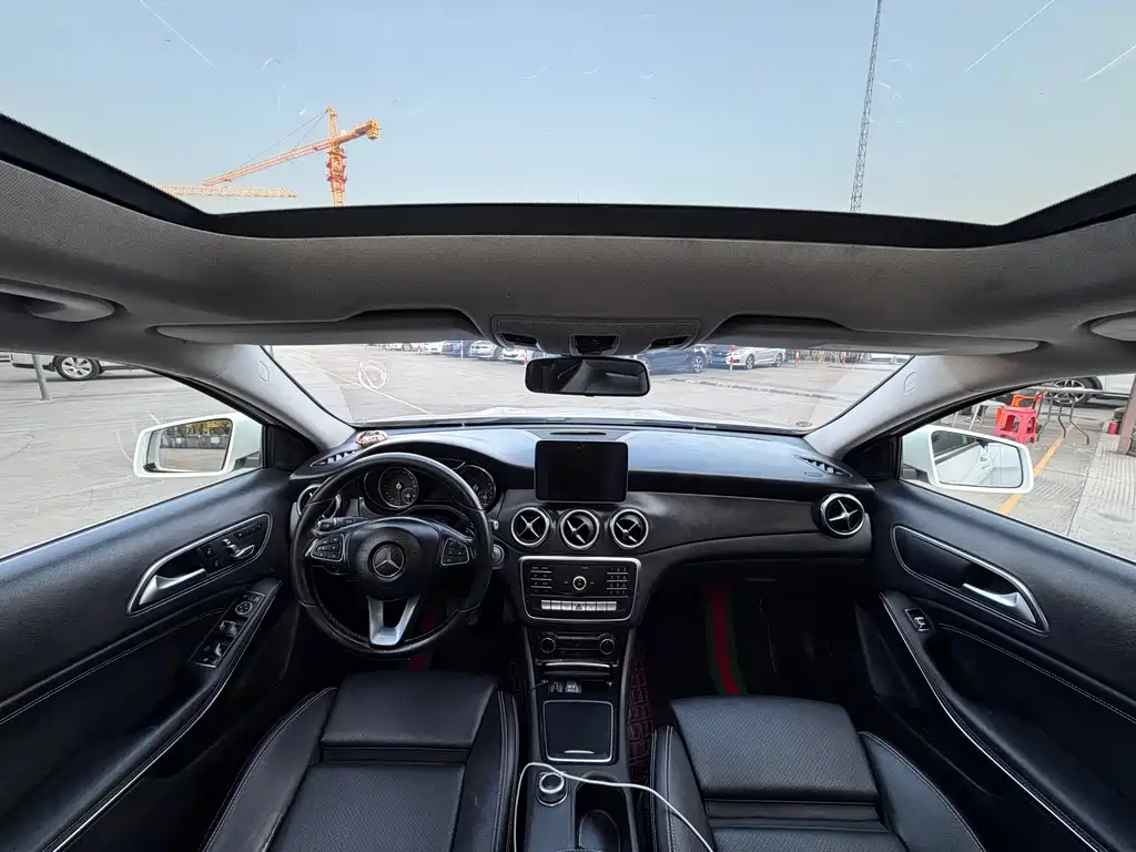 Mercedes-Benz GLA 2018 — фото 8