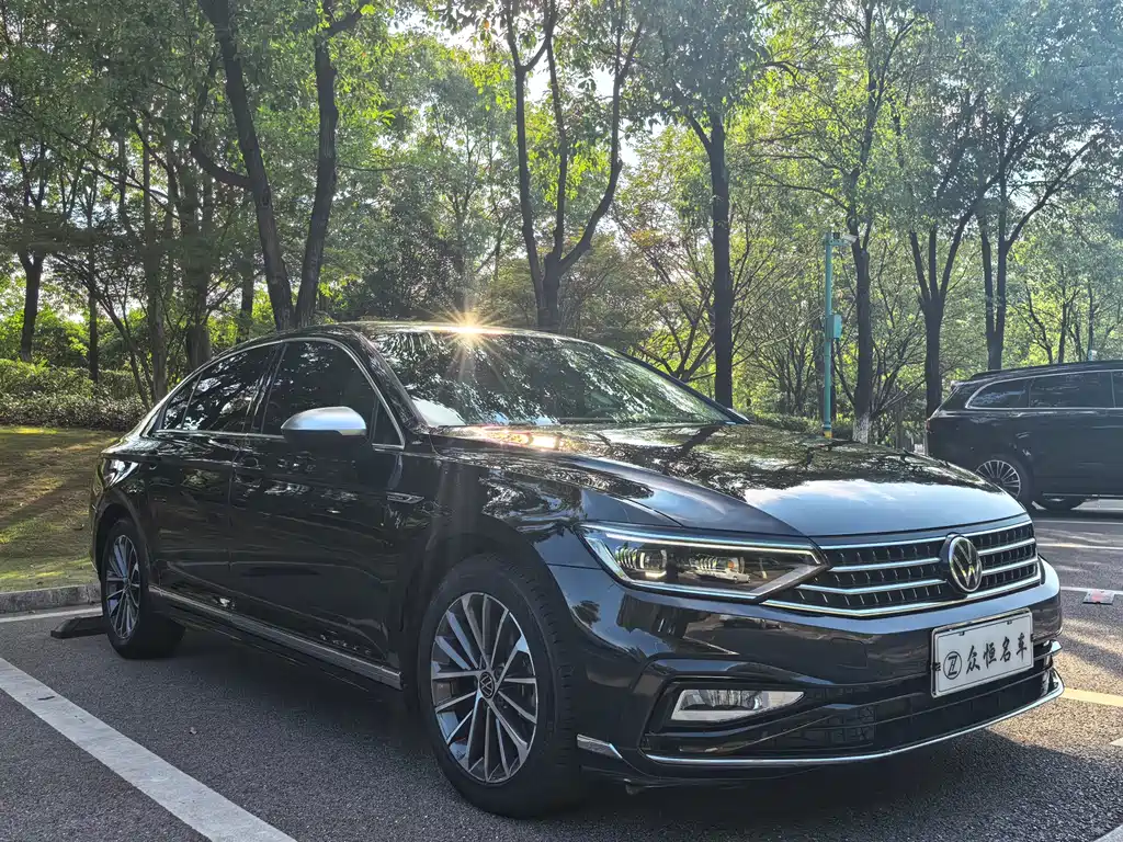 Volkswagen Magotan 2023