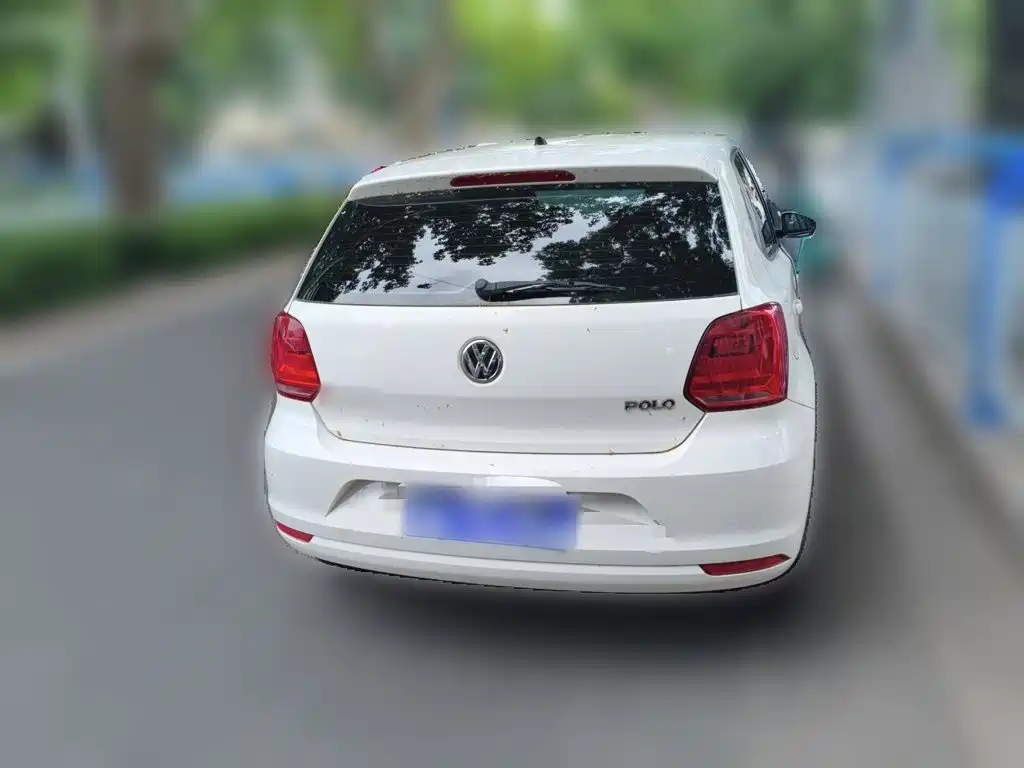 Volkswagen Polo 2016