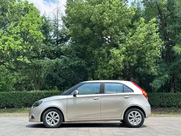 MG MG3 2011