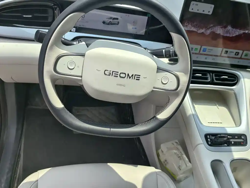 Geely Galaxy Starwish 2026 — фото 14