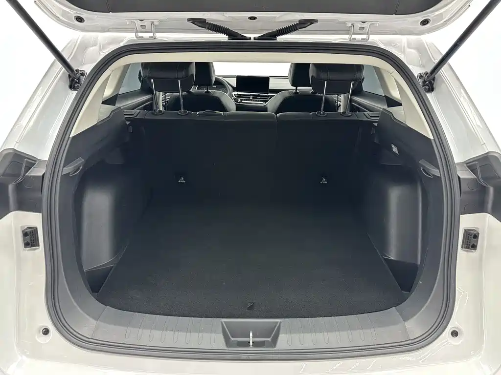 Haval H6 2023 — фото 18
