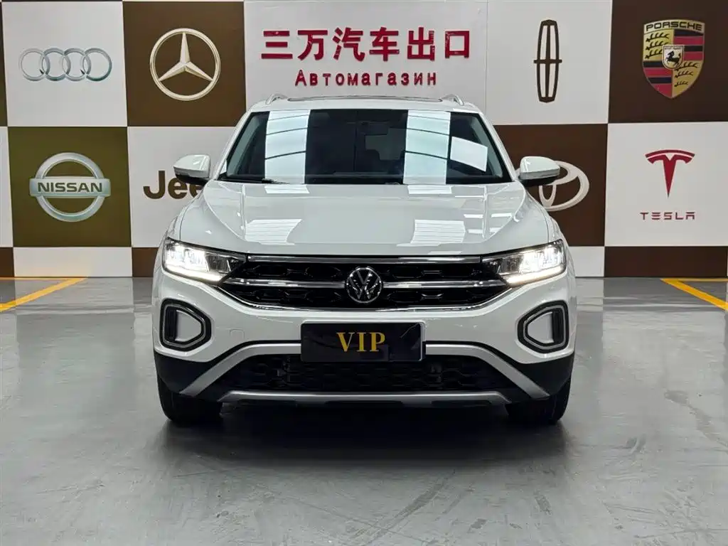 Volkswagen T-Roc 2023