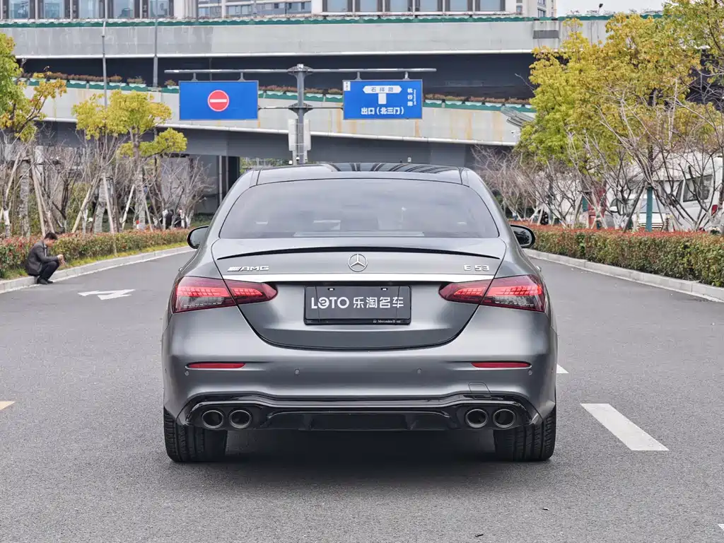 Mercedes-Benz E-Class AMG 2022 — фото 5
