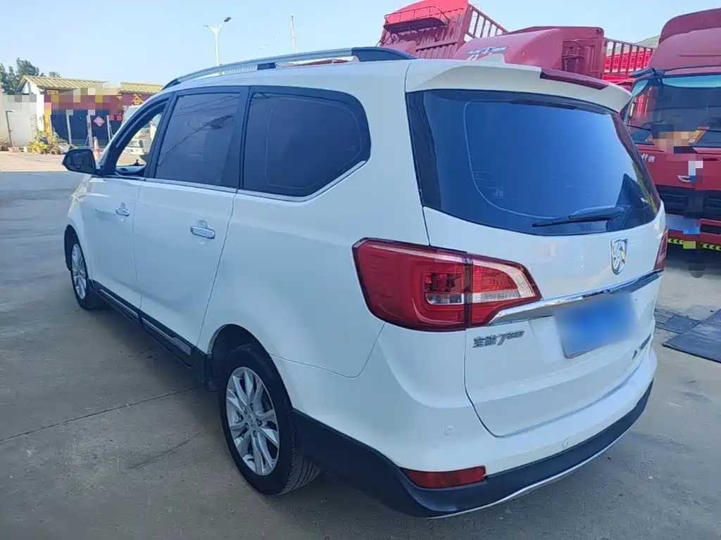 Baojun 730 2016