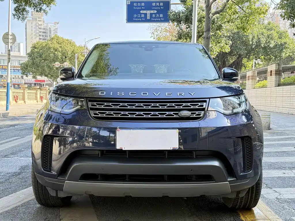 Land Rover Discovery 2018 — фото 2