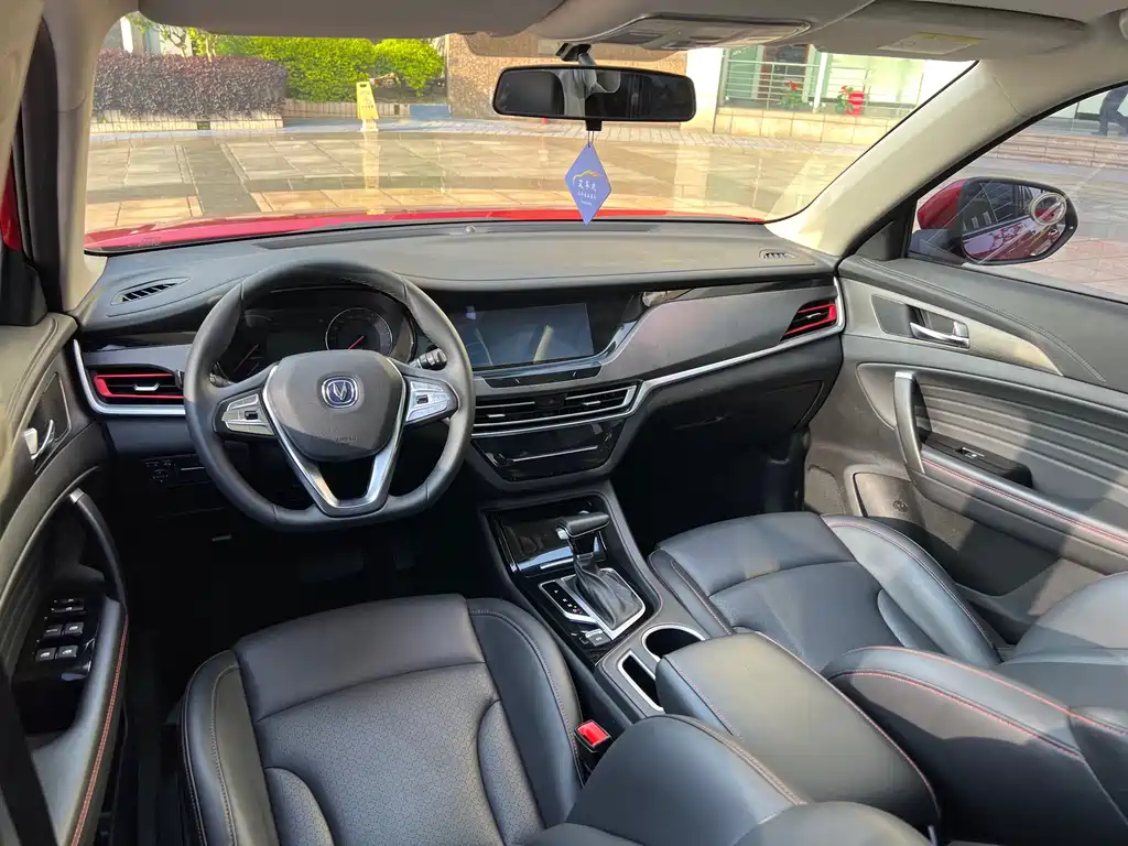 Changan CS35PLUS 2019 — фото 11