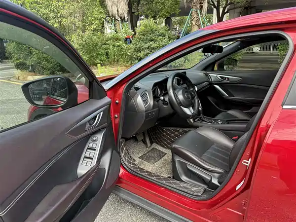 Mazda CX-4 2016