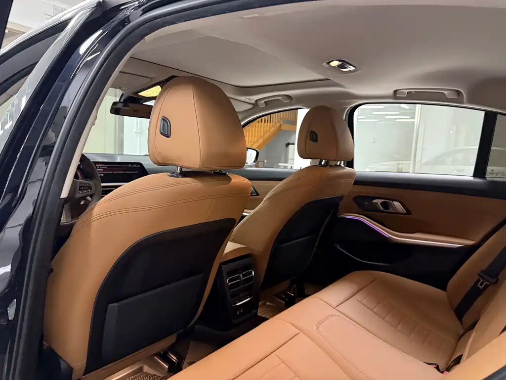 BMW 3 Series 2020 — фото 15