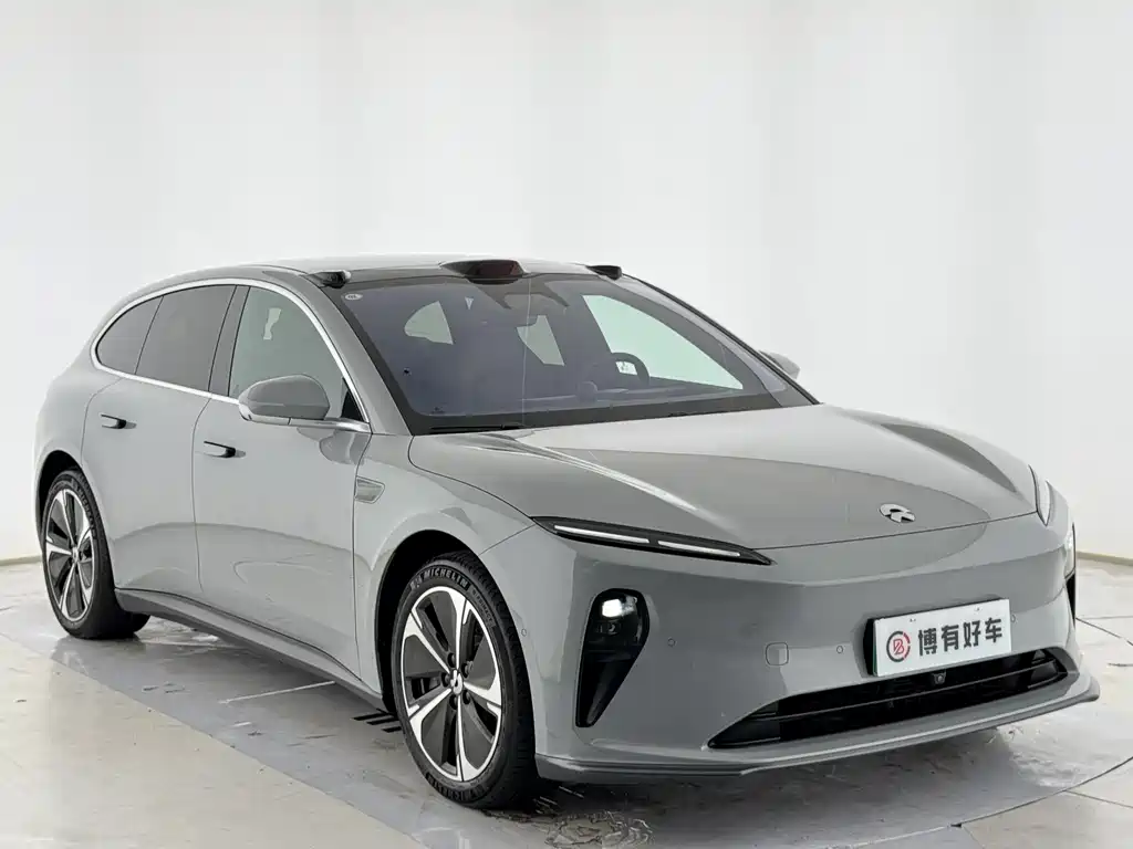 NIO ET5T 2024
