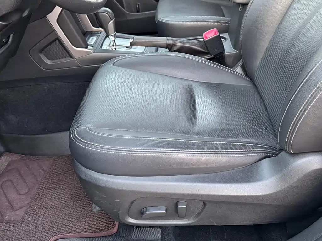 Subaru Forester 2017 — фото 16