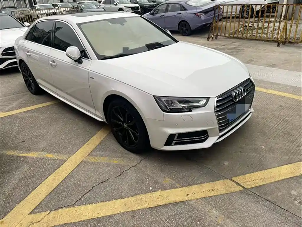 Audi A4L 2018 — фото 3