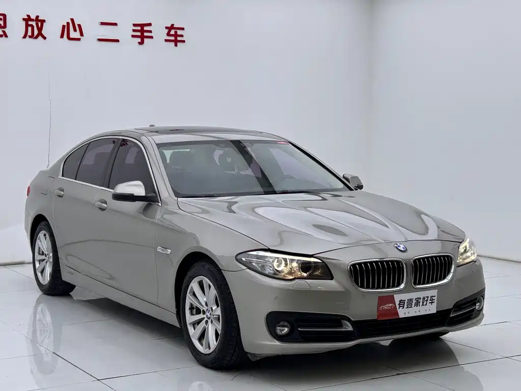 BMW 5 Series 2015 — фото 3